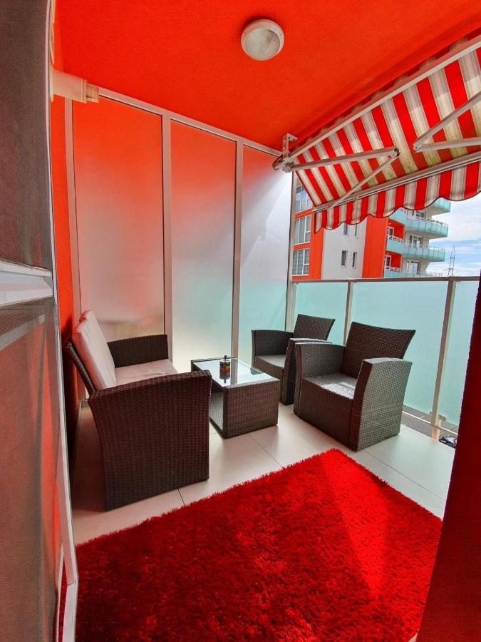 Royal Central Apartament Apartment Oradea Bagian luar foto